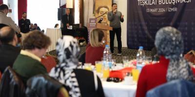 AK Parti'nin İzmir adayı Dağ, Eğitim-Bir-Sen üyeleri ile bir araya geldi