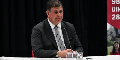 CHP'nin İzmir adayı Tugay, ODTÜ Ege Mezunlar Derneği söyleşisine katıldı