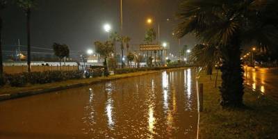 Hatay'da sağanak hayatı olumsuz etkiledi