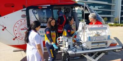 Muğla'da ambulans helikopter 15 günlük bebek için havalandı
