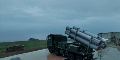 Atmaca füzesi hedefini başarıyla vurdu