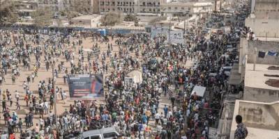 Senegal'de cumhurbaşkanlığı seçim yarışı başladı