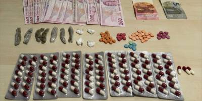 İzmir'de uyuşturucu operasyonunda 2 kişi tutuklandı