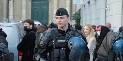 Paris'te polis Filistin halkıyla dayanışma gösterisine izin vermedi