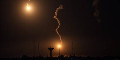 İsrail'in Gazze'ye gece boyunca düzenlediği saldırılarda en az 80 Filistinli öldürüldü