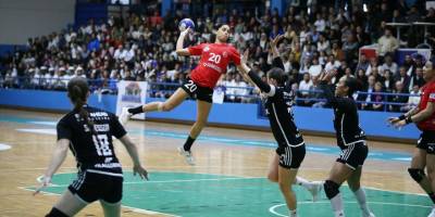 Armada Praxis Yalıkavak: 23 - Benfica: 30