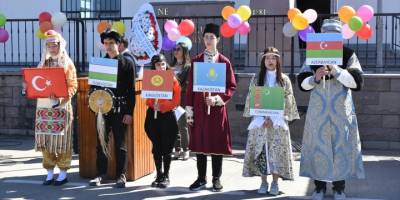 Nevruz Bayramı Kemalpaşa'da etkinliklerle kutlandı