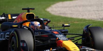 F1 Avustralya Grand Prix'sinde pole pozisyonu Max Verstappen'in oldu
