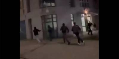 Almanya'da terör örgütü PKK yandaşları Türkiye'nin Hannover Başkonsolosluğuna saldırdı