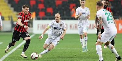 Corendon Alanyaspor Gaziantep FK'yı 3-0 yendi