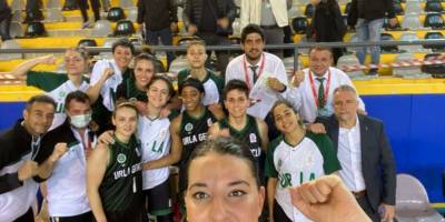 Menemen Belediyesi Karşıyaka: 62 - Urla Belediyesi Gençlik Spor: 72