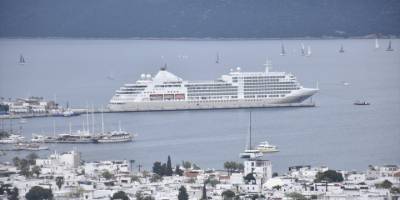 Bodrum'a sezonun ilk kruvaziyeri geldi