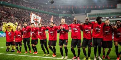 Bundesliga'da Bayer Leverkusen şampiyonluk için gün sayıyor