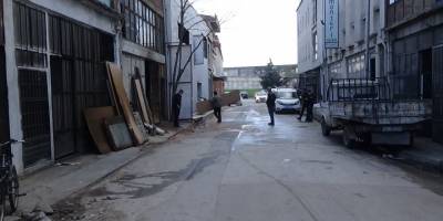 Yangında onlarca mobilya takımı zarar gördü