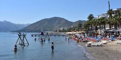 Muğla sahillerinde bayram tatili yoğunluğu yaşanıyor
