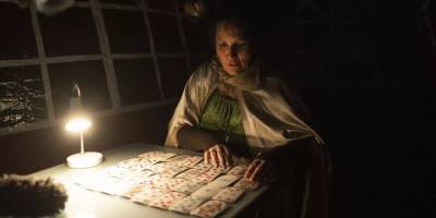 Bakanlık harekete geçti: Ayırma, bağlama, soğutma, aşık etme vaadi ile reklam yapan medyumlara ceza