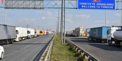 Türkiye'ye yeni sınır kapısı geliyor: 'İpek Yolu yeniden canlanacak'