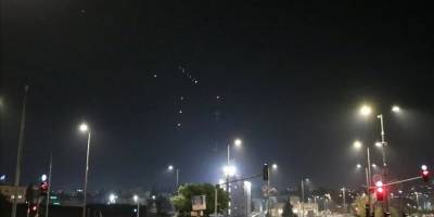 İran'dan İsrail'e hava saldırıları