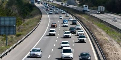 Bayram tatili dönüş trafiği yoğunluğu sürüyor