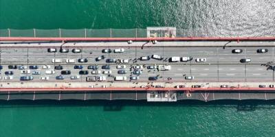 Filistin destekçileri, San Francisco'daki Golden Gate Köprüsü'nü Gazze için kapattı