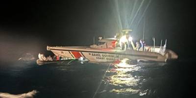 Bodrum açıklarında 43 düzensiz göçmen yakalandı
