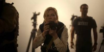 Amerika'nın çöküşünü anlatan "İç Savaş" filmi vizyonda rekor açılış yaptı