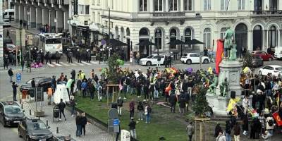 Türk asıllı siyasetçi Karanfil, Belçika'da belediye meclisini terör örgütü PKK'ya karşı uyardı