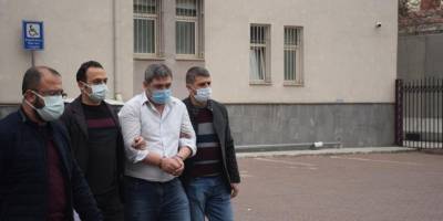 7 yıl önce boşandığı eşini kıskançlık nedeniyle 15 kez bıçaklayıp öldürdü