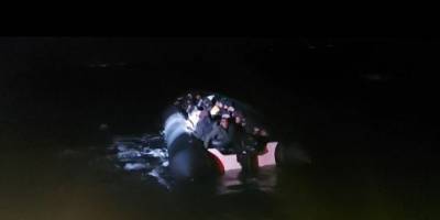 Muğla açıklarında 18 düzensiz göçmen kurtarıldı