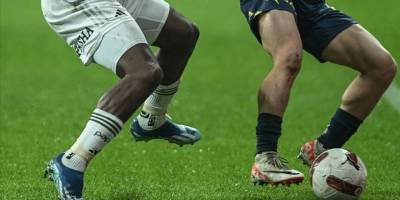 Fenerbahçe, Süper Lig'de yarın derbide Beşiktaş'ı ağırlayacak