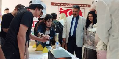 Seferihisar'da bilim şenliği düzenlendi