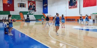 Danilo's Pizza Bursa Ant Spor: 76 - YTR Gayrimenkul Bodrum Basketbol: 65