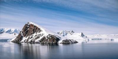 Antarktika'ya düşen gök taşları küresel ısınma nedeniyle tehdit altında