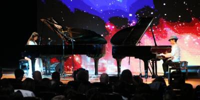 "Cazın prensesi" Aziza Mustafa Zadeh, İzmir'de oğluyla sahne aldı