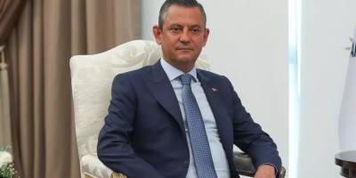 'Bittik' diye feryat eden çiftçiye Özgür Özel’den cevap: Laf kesenin konusunu atlayacağım, sus