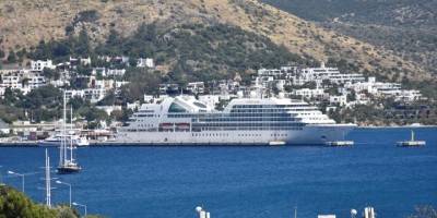 Bodrum'a "Seabourn Quest" ile 435 yolcu geldi