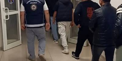 Manisa'da 31 düzensiz göçmen yakalandı
