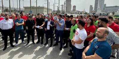 İzmir'de metro çalışanlarından sakal bırakma ve sivil kıyafet eylemi kararı