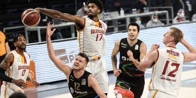 Galatasaray: 65 - Aliağa Petkimspor: 89