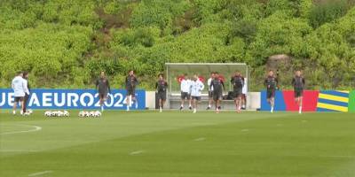 A Milli Futbol Takımı'nda 8 oyuncu antrenman yaptı