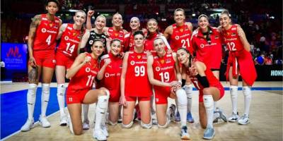 A Milli Kadın Voleybol Takımı, Brezilya'ya 3-0 yenildi