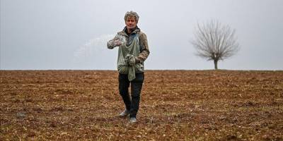 Bakan Yumaklı bu yıl 51 çeşit bitkinin tescil edildiğini bildirdi