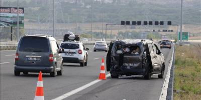 Kuzey Marmara Otoyolu'nda iki aracın çarpıştığı kazada 7 kişi yaralandı