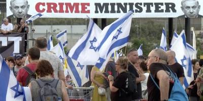 İsrailliler esir takası anlaşması ve Netanyahu'nun istifası talepli gösterilerini bu hafta da sürdürdü