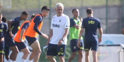 Düzce'de kampa giren Fenerbahçe, yeni sezon hazırlıklarına başladı