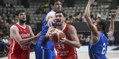 A Milli Erkek Basketbol Takımı, hazırlık maçında Filipinler'i 84-73 mağlup etti