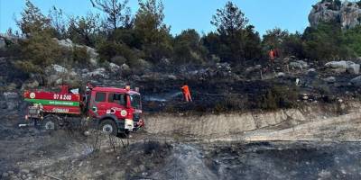 Antalya'da çıkan orman yangını söndürüldü