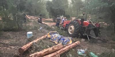 Muğla'da devrilen traktörün altında kalan sürücü hayatını kaybetti