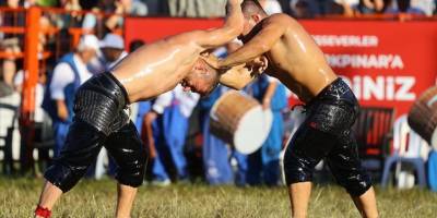 Yağlı güreşin en prestijli ödülü "Kırkpınar altın kemeri" bu yıl da kasaya dönecek