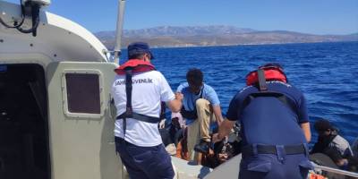 İzmir açıklarında 39 düzensiz göçmen kurtarıldı